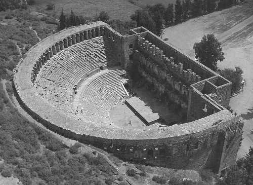 aspendos-vue-aerienne.jpg