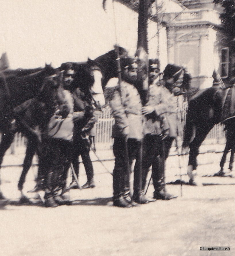 palais de yildiz, soldats