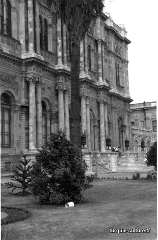 istanbul-dolmabahce5.jpg