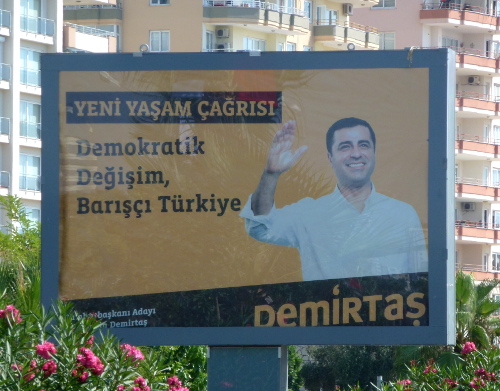 demirtas1.JPG