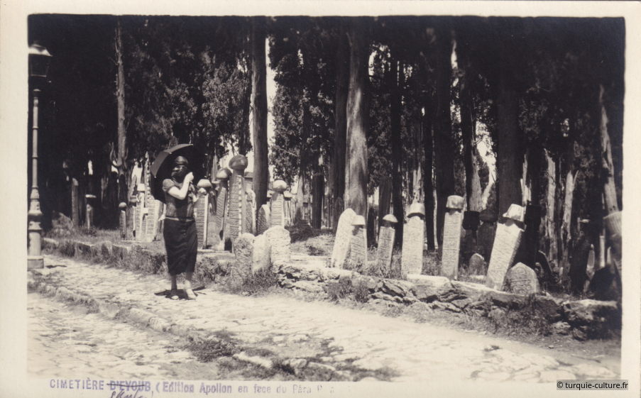Cimetière d'Eyüp, photo Apollon, années 1920