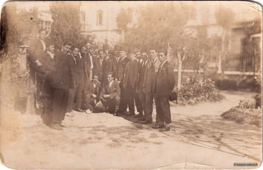 Elèves, 1927
