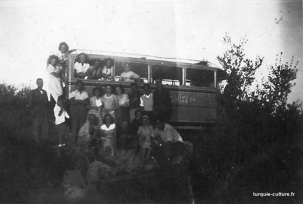 izmir-tram-1a.jpg