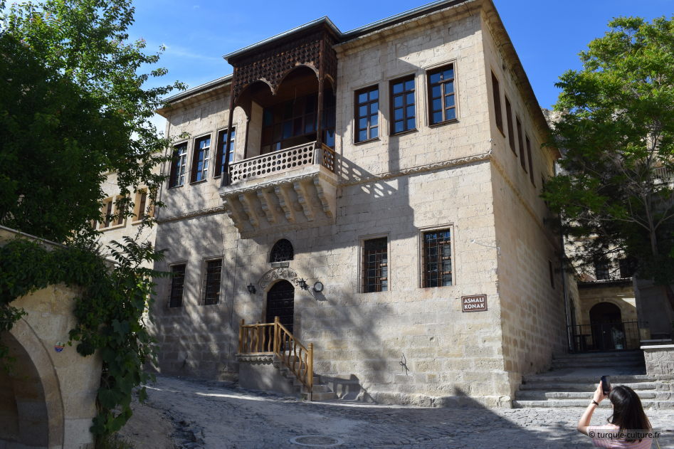 Ürgüp, Asmali konak